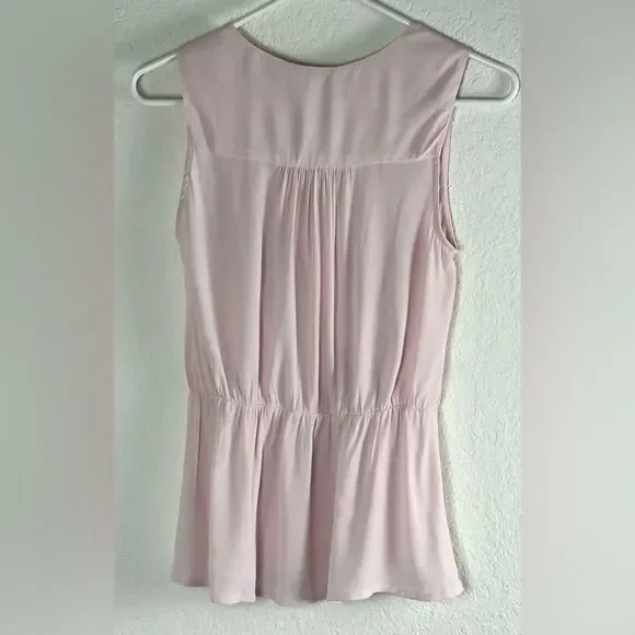 Chelsea27 Sleeveless Peplum Top - Picture 4 of 8